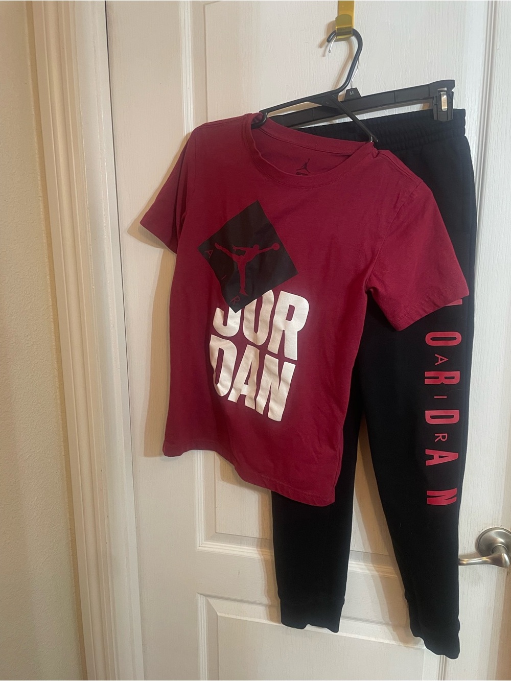 Jordan Kids Burgundy Graphic Tee with Black Joggers